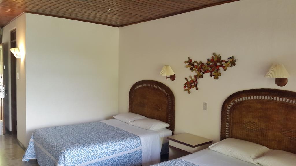 Karahe Beach Hotel Manuel Antonio Exteriör bild